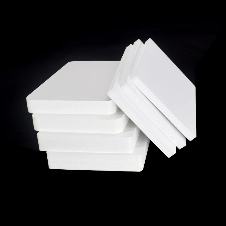 4*8FEET PVC -muotopaneelit 18 mm: n muoviset betonirakennuslauta